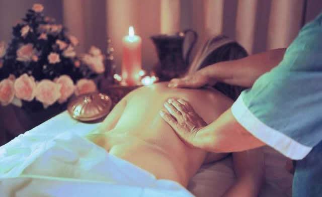 Thajská olejová masáž lázeňská procedura
