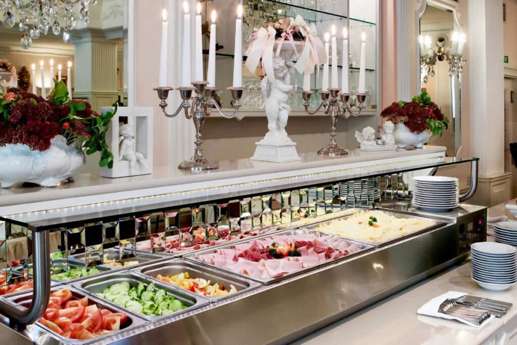 Новое питание в форме шведского стола